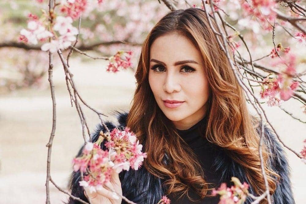 Instagram.com/therealmomogeisha