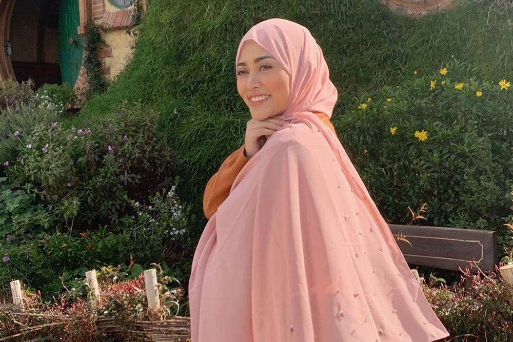 Instagram.com/rachelvennya