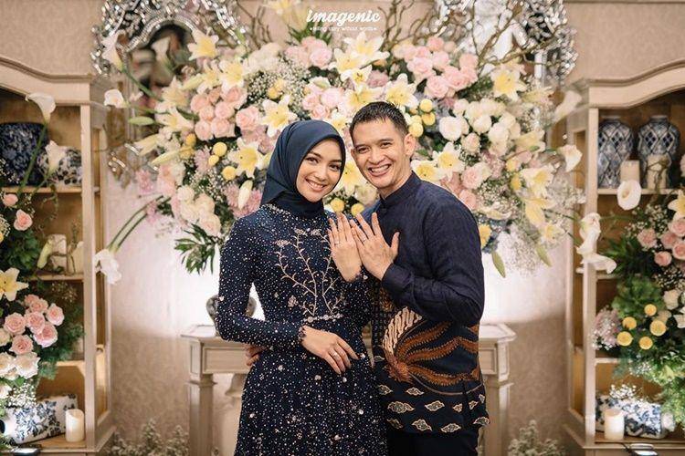 13 Ide Seserahan a la Citra Kirana dan Rezky Aditya, Bisa Ditiru!