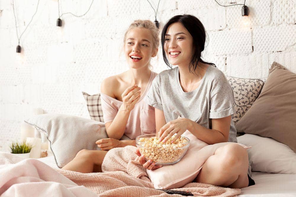 Shutterstock/popcorner