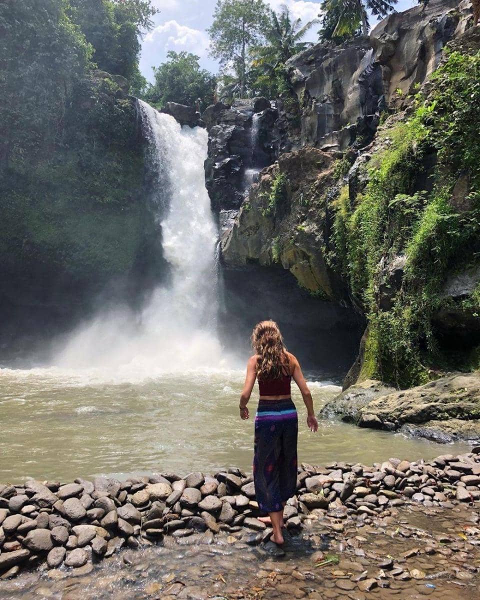 Instagram.com/_emilybroad