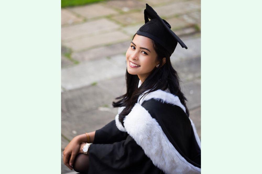 Prilly Latuconsina Hingga Maudy Ayunda, Ini 8 Potret Seleb Saat Wisuda