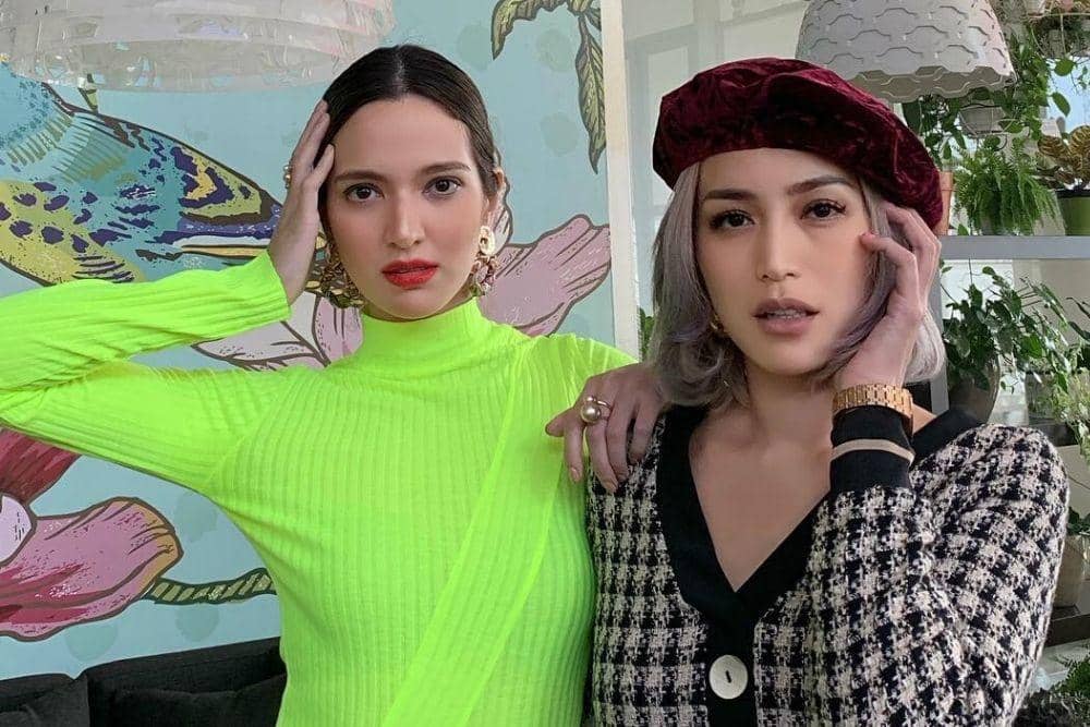 Ini Beda Gaya Riasan Nia Ramadhani & Jessica Iskandar 