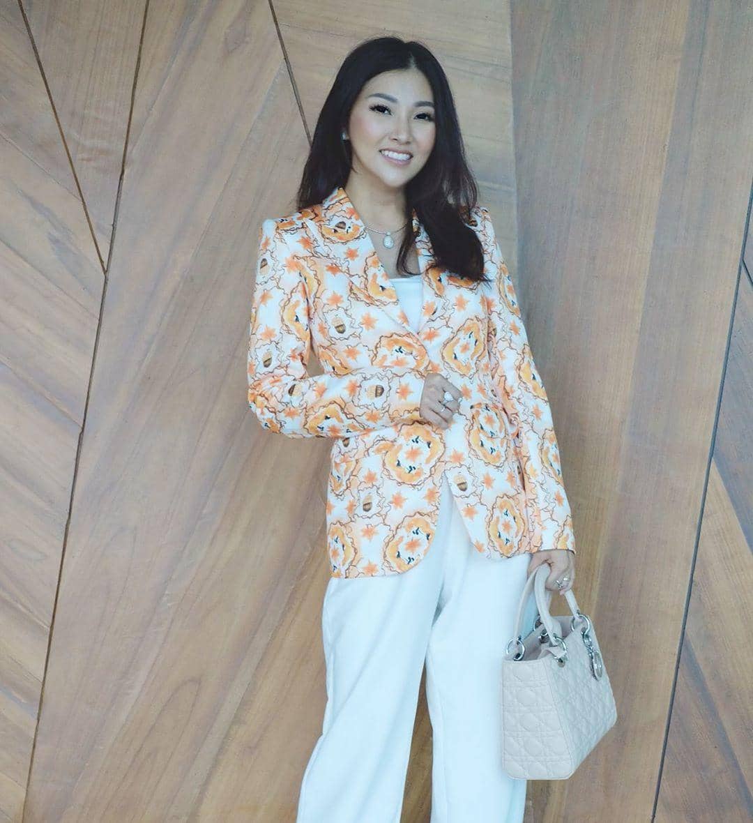 Instagram.com/sarwendah29