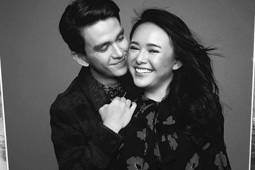 9 Potret Kemesraan Pasangan Artis Muda Bareng Pacar, Sweet!