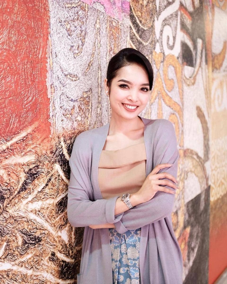 Instagram.com/sisi.asih