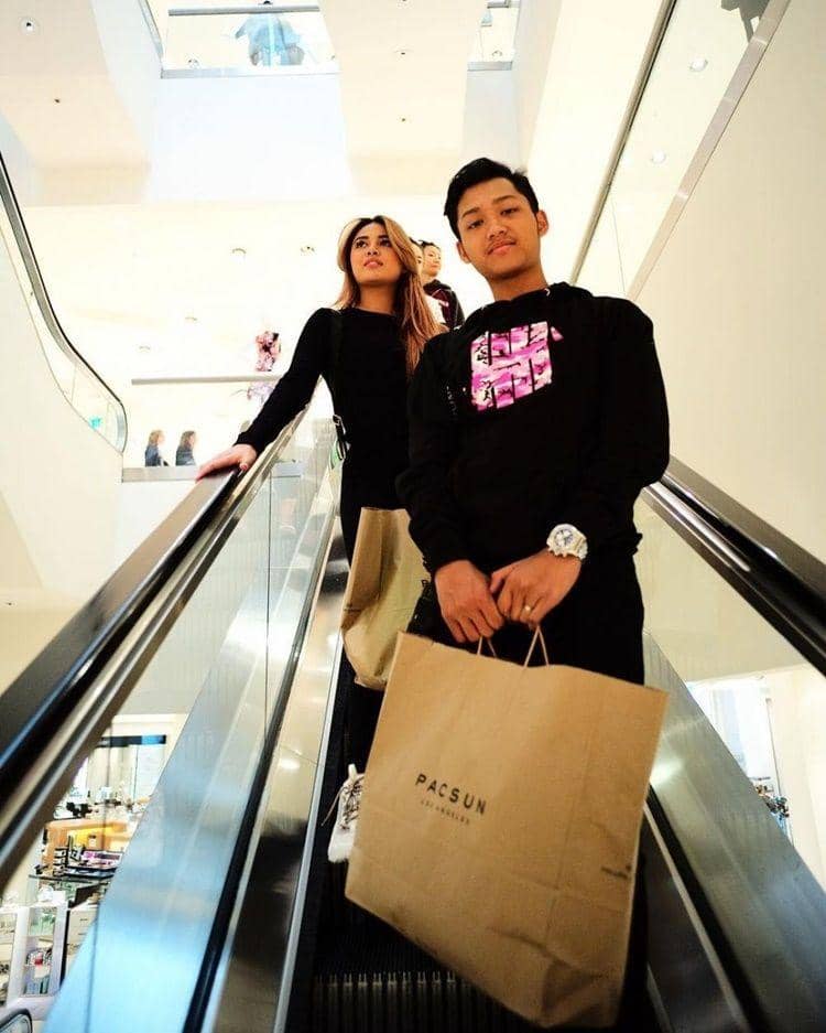 Instagram.com/aurelie.hermansyah