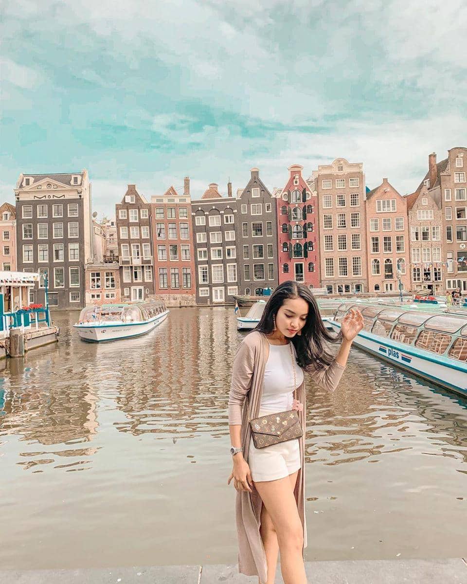 Instagram.com/sisi.asih