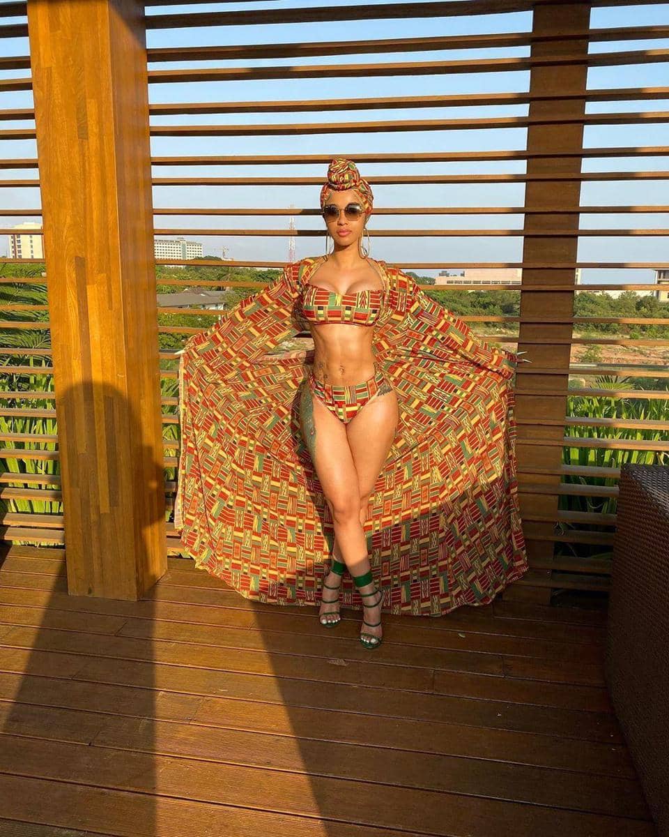 Instagram.com/iamcardib