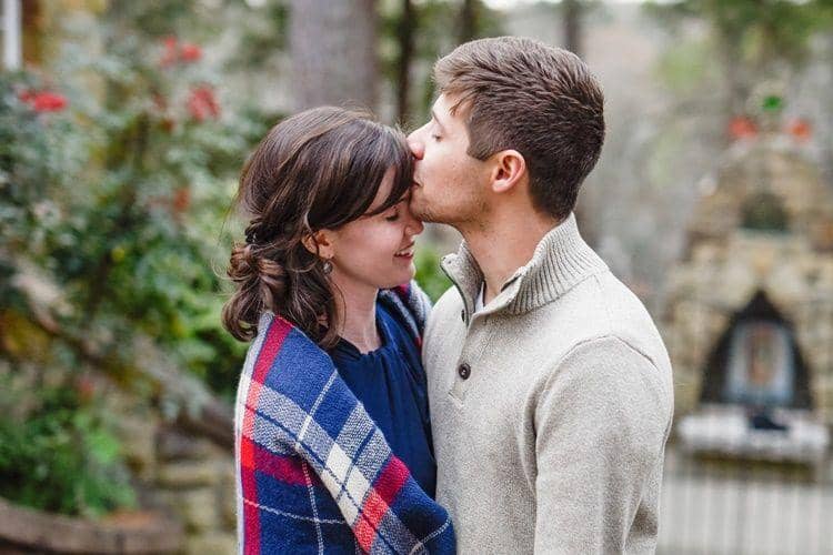 Unsplash.com/Hannah Olinger