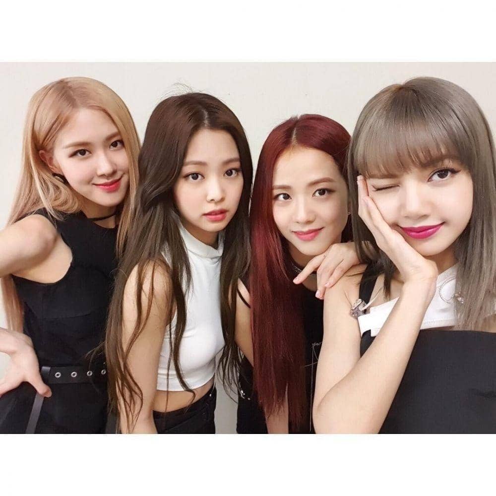 Instagram.com/blackpinkofficial