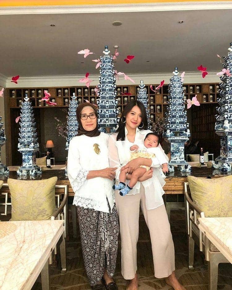 Instagram.com/ayuefrilda