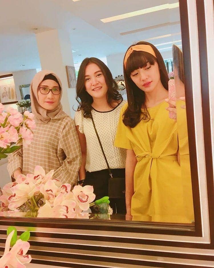 Instagram.com/ayuefrilda