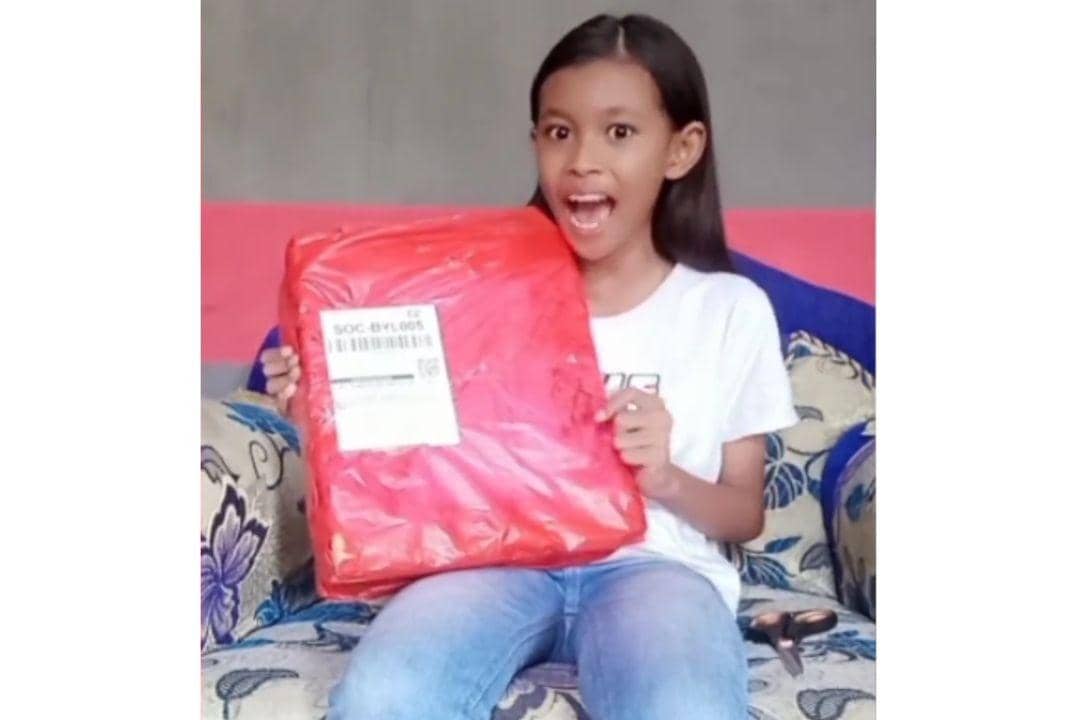 Instagram.com/bunga_salsabila