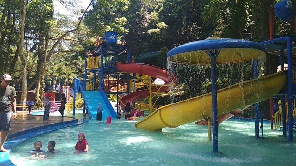 rayhanasri.blogspot.com