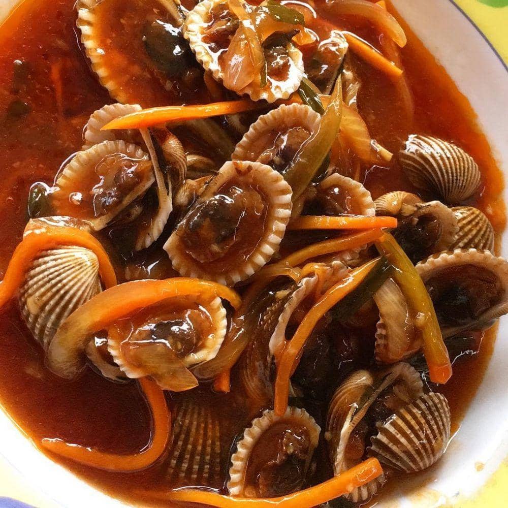 instagram.com/bowinies11s