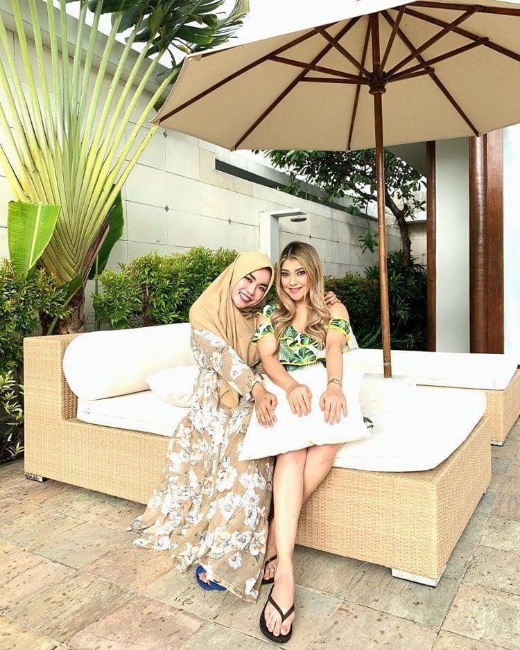 Instagram.com/medinazein