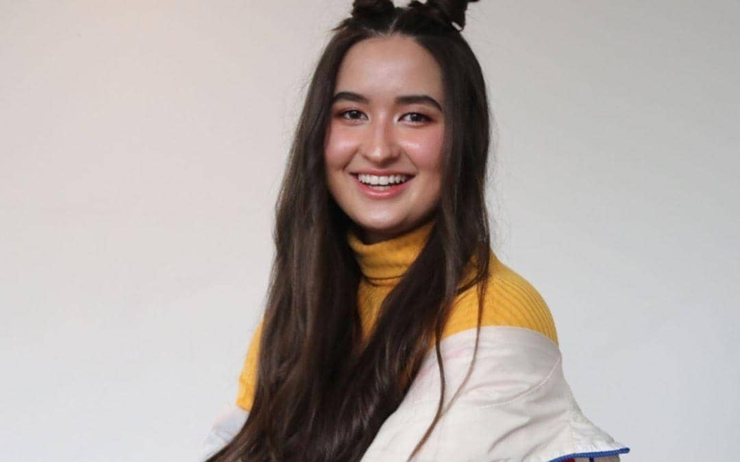 Instagram.com/stephaniepoetri