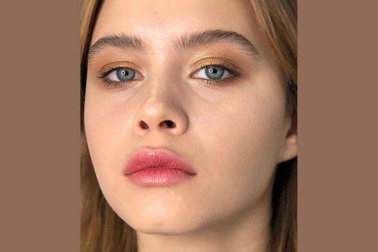 instagram.com/@zhannamua