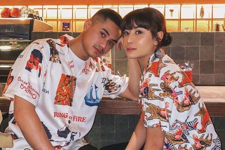 Instagram.com/awkarin