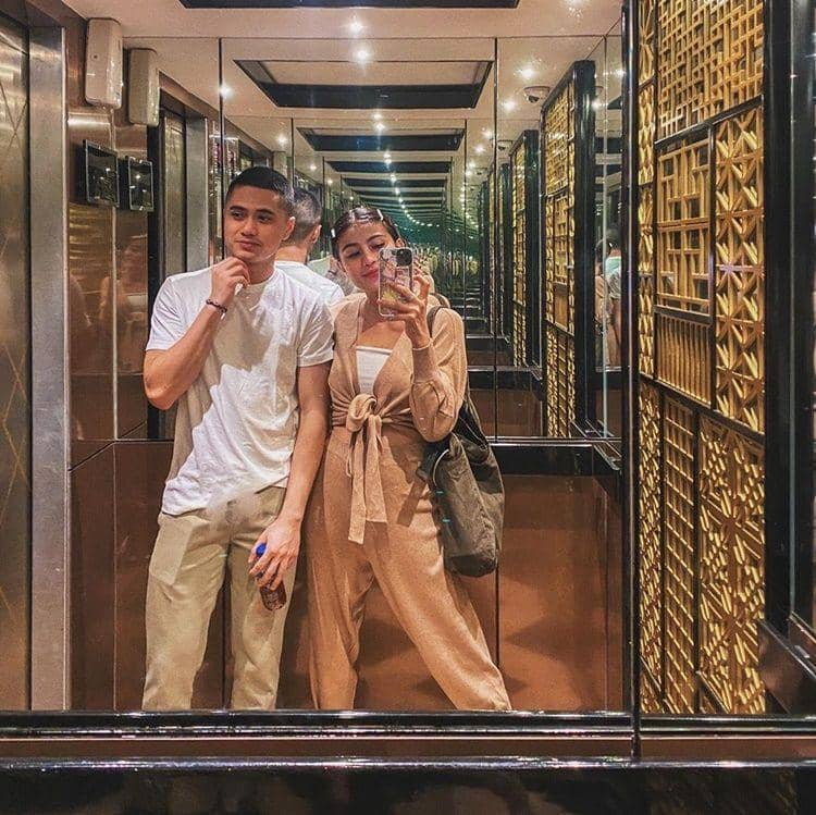 Instagram.com/awkarin