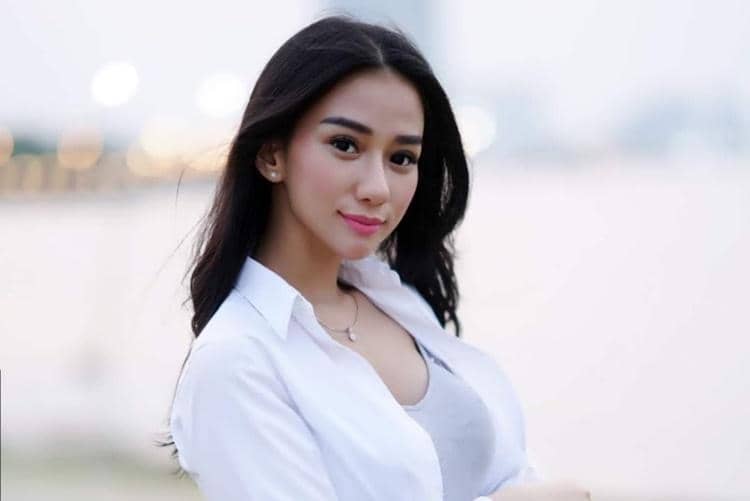 Instagram.com/bellalunaferlinn