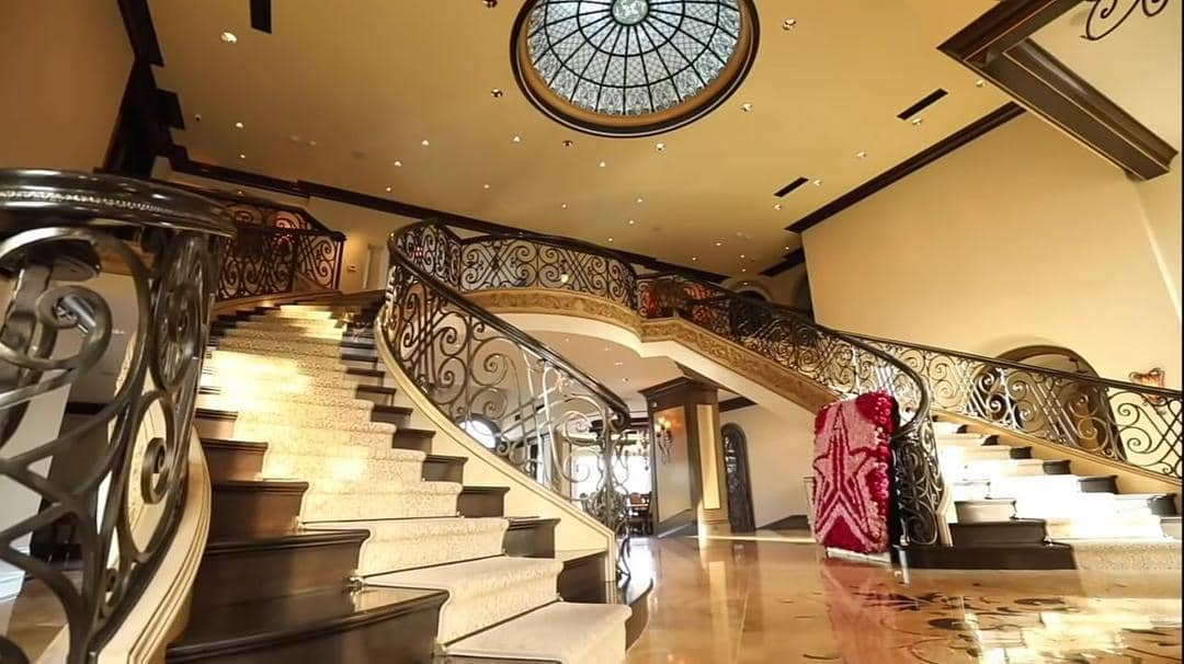 YouTube.com/Jeffree Star