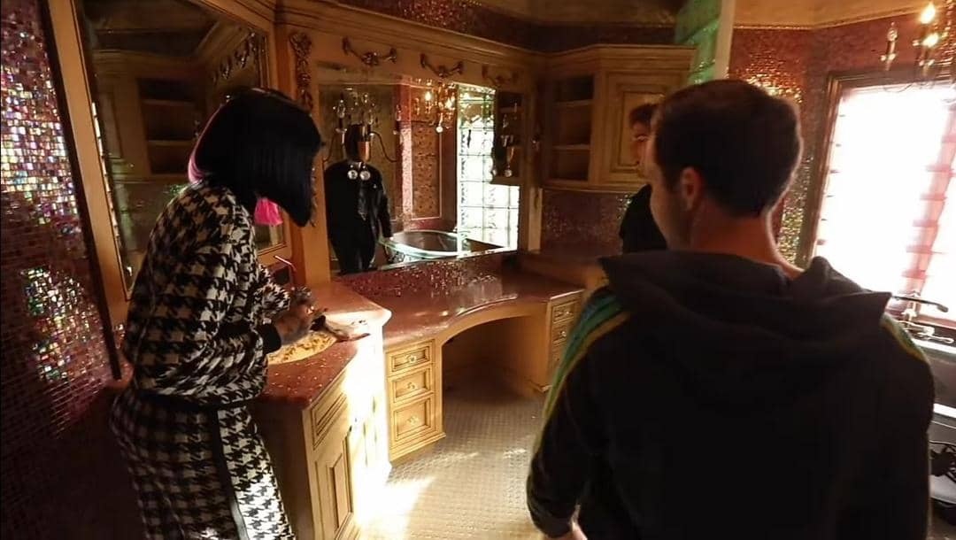 YouTube.com/Jeffree Star