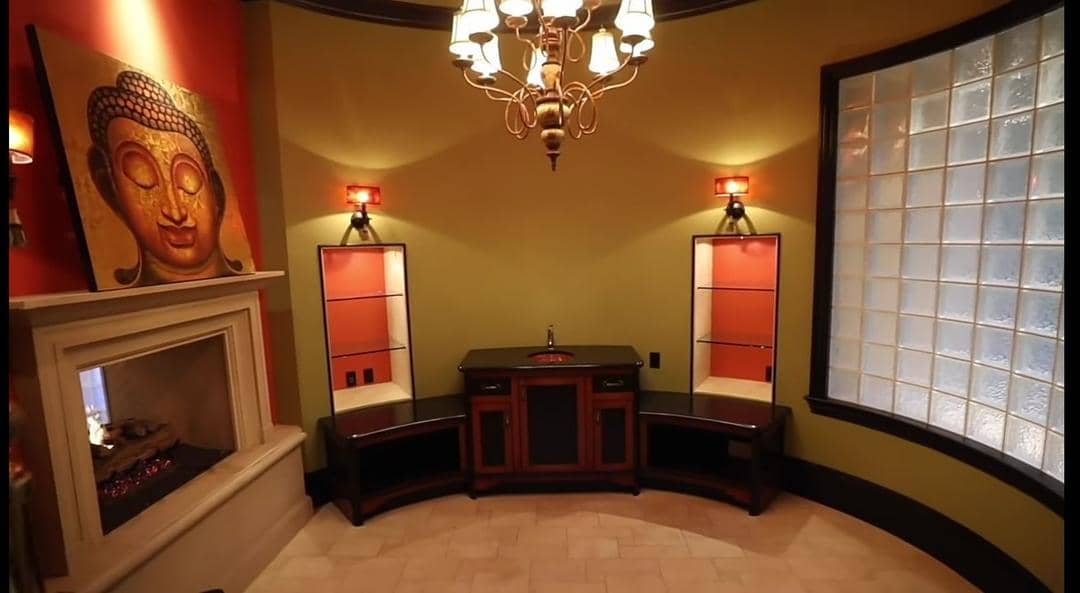 YouTube.com/Jeffree Star