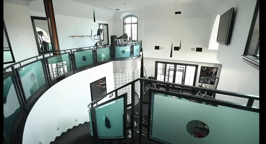 YouTube.com/Jeffree Star