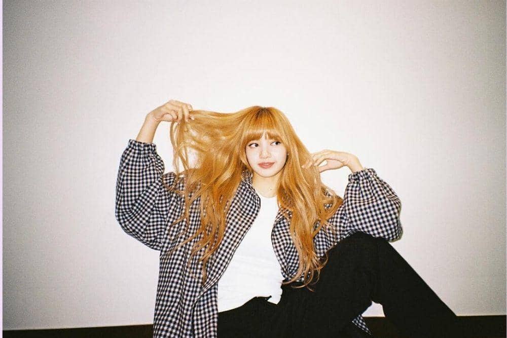 instagram.com/lalalalisa_m