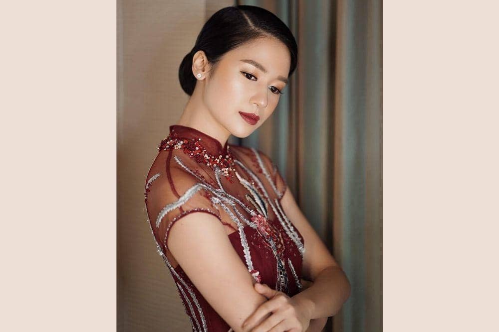 instagram.com/laurabas