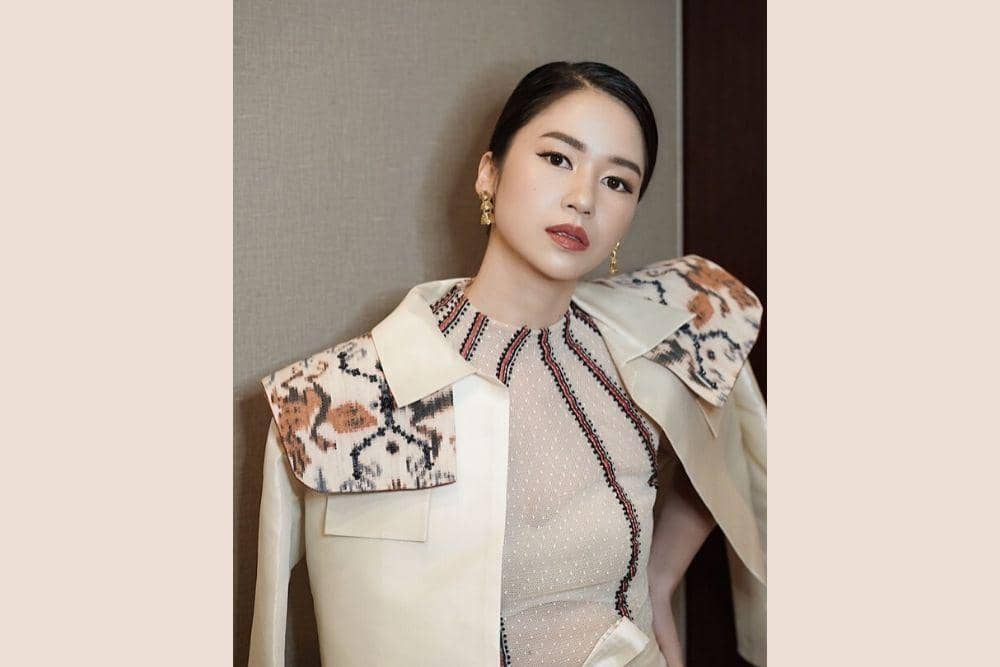 instagram.com/laurabas