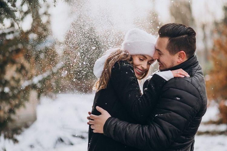 Bukan Materi, 7 Hal Ini yang Bikin Perempuan Makin Sayang ke Pacarnya