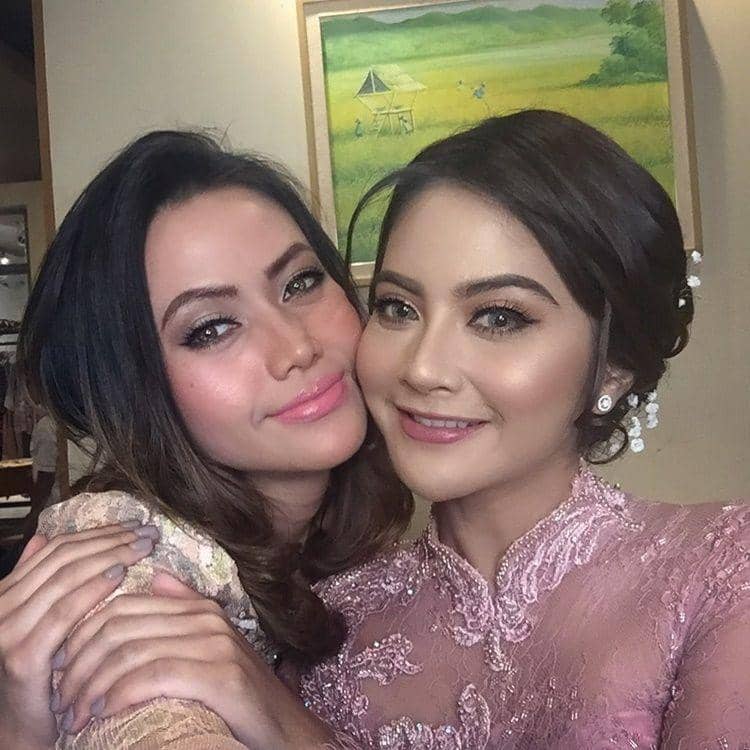 Instagram.com/sariti_violet