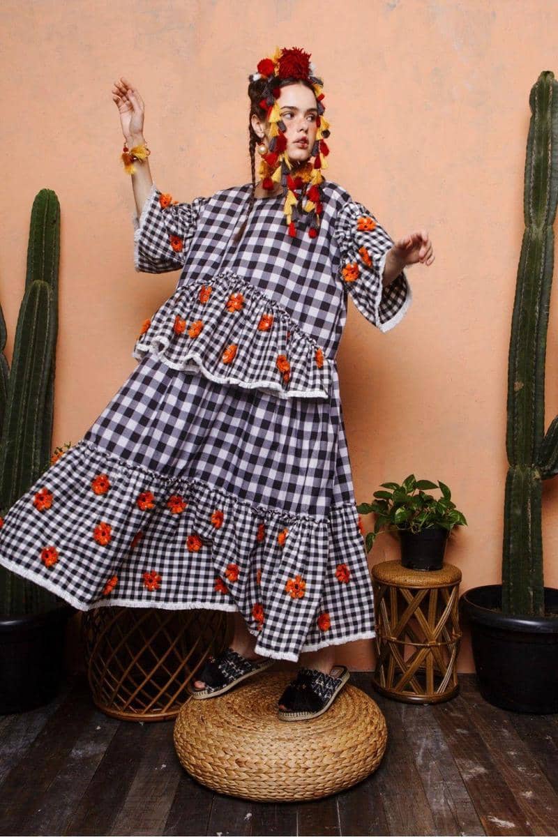 Mondaytosundaystore.com