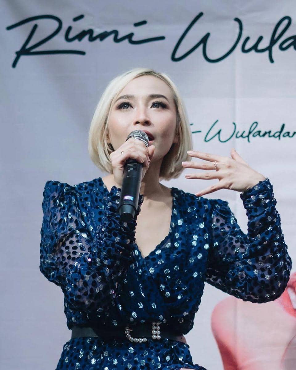 instagram.com/rinni_w