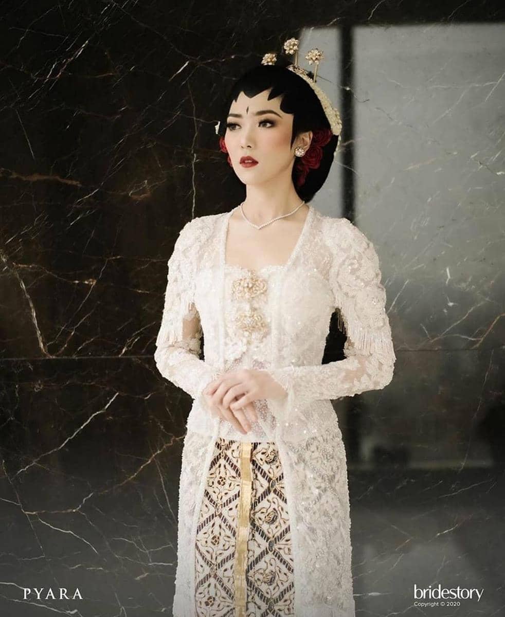 Instagram.com/thebridestory