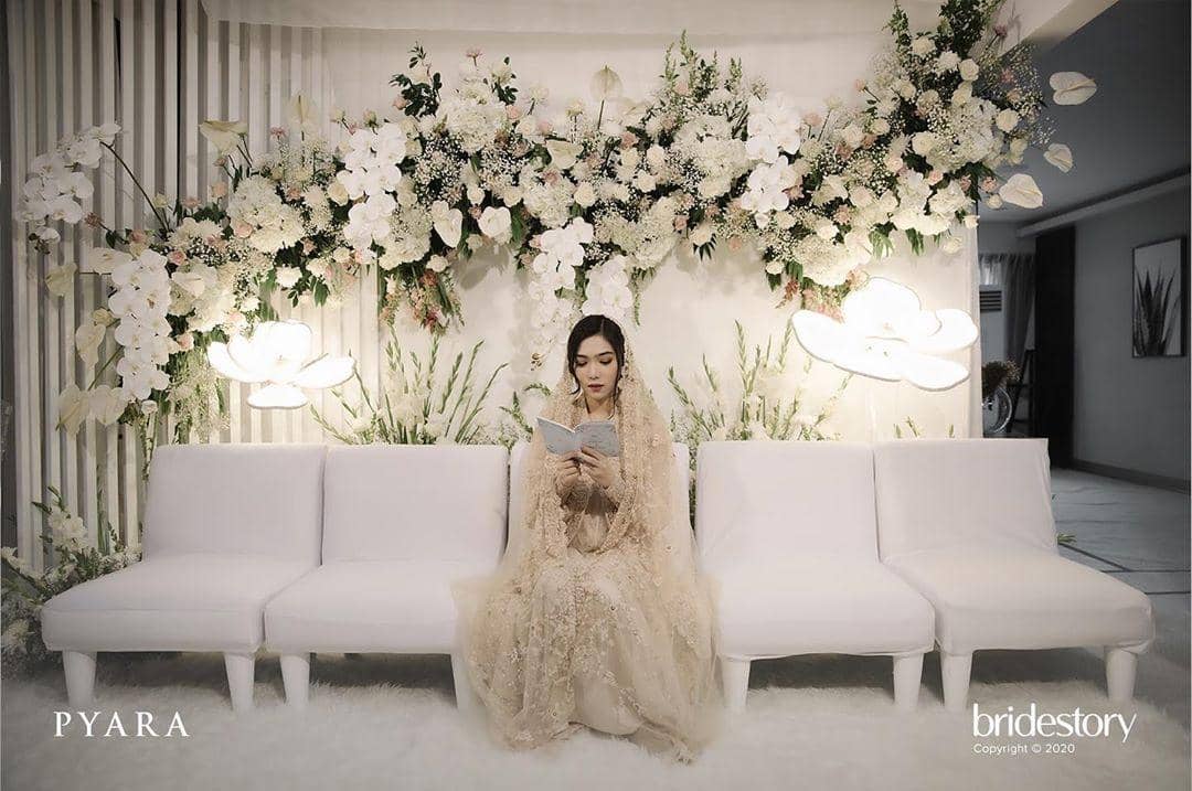 Instagram.com/thebridestory