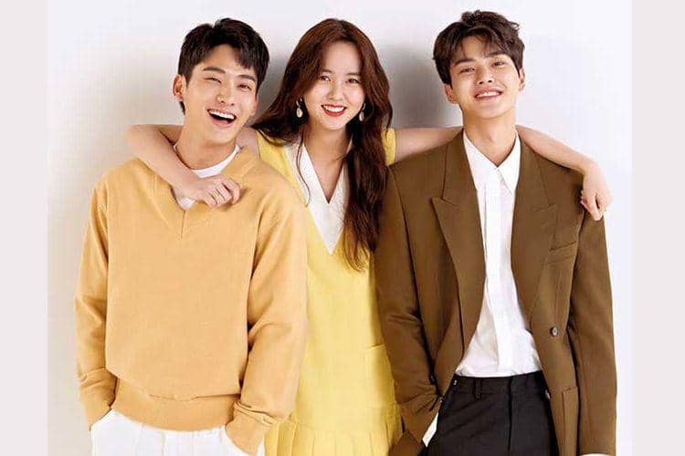 twitter.com/lovealarm_