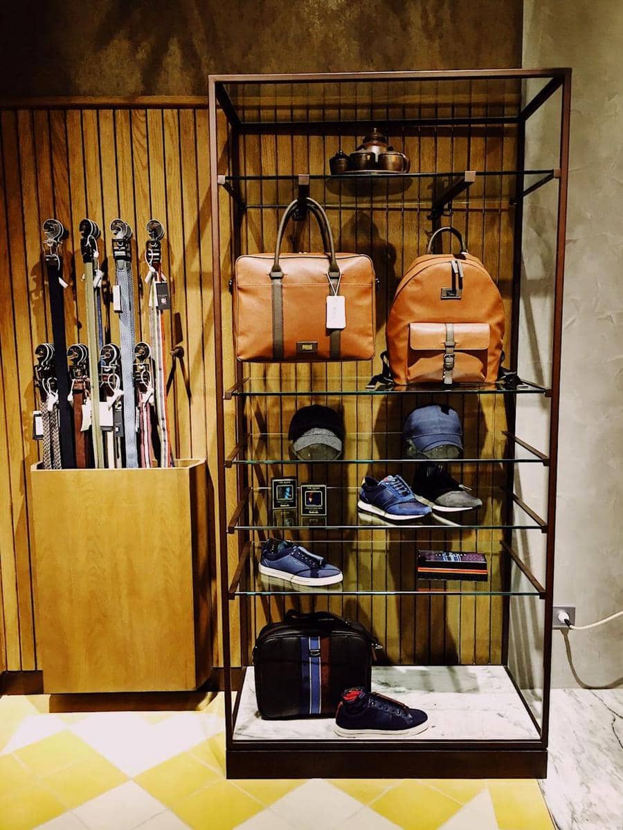 Popbela.com/Michael Richards