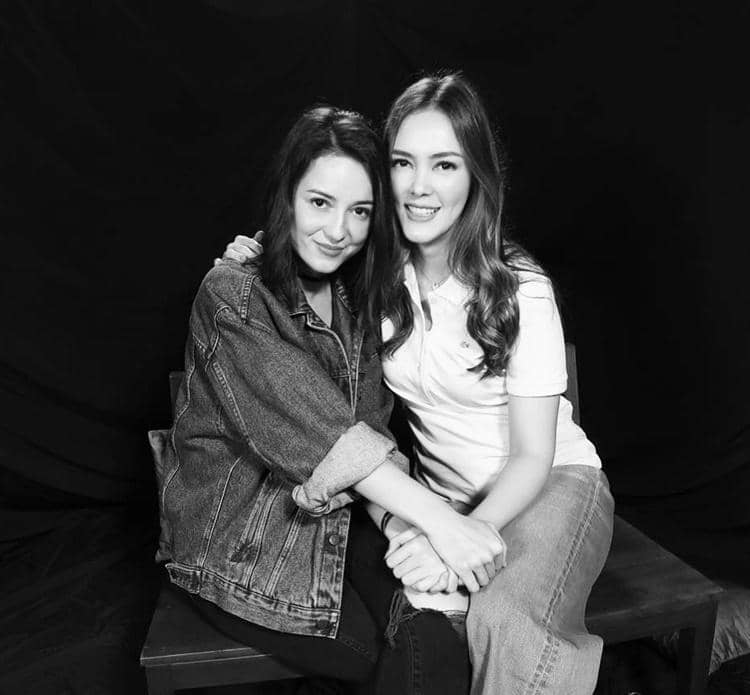 Instagram.com/julstelle