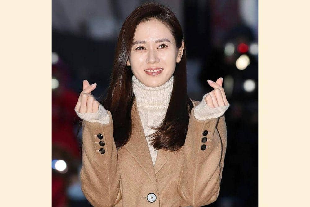 instagram.com/crashlandingonyou