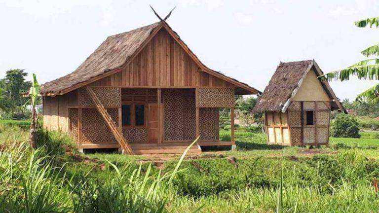 7 Rumah Adat Jawa Barat, Terinspirasi dari Binatang