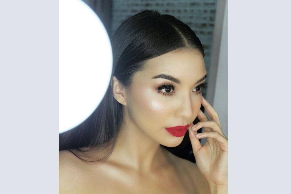 instagram.com/manodelia