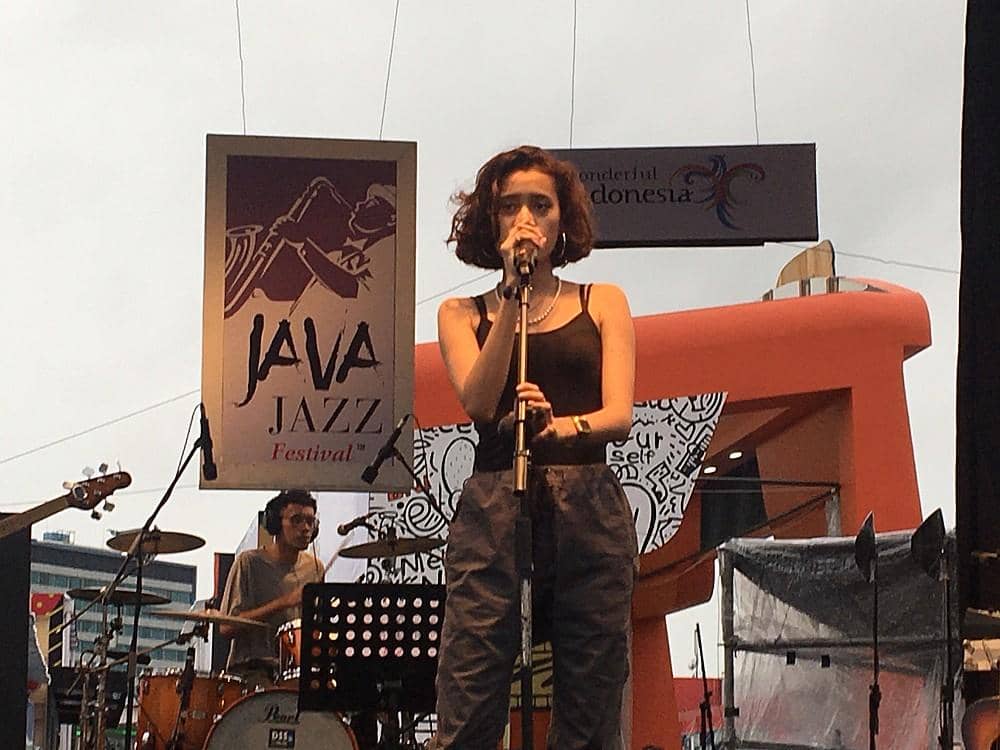 popbela.com/AyuUtami