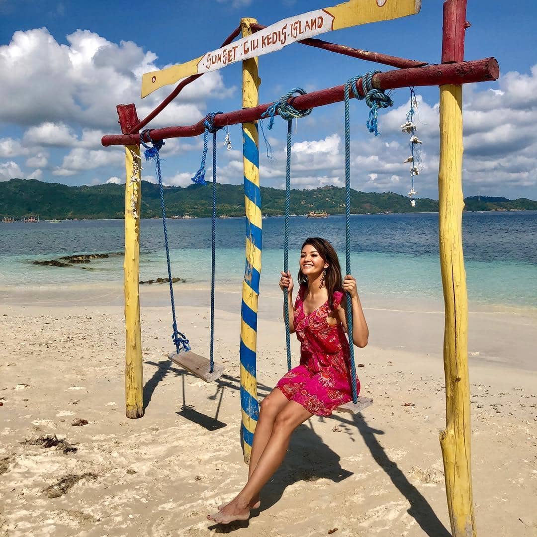 Instagram.com/farahquinnofficial