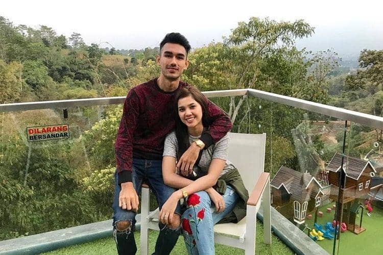 Instagram.com/rayanurfitrird