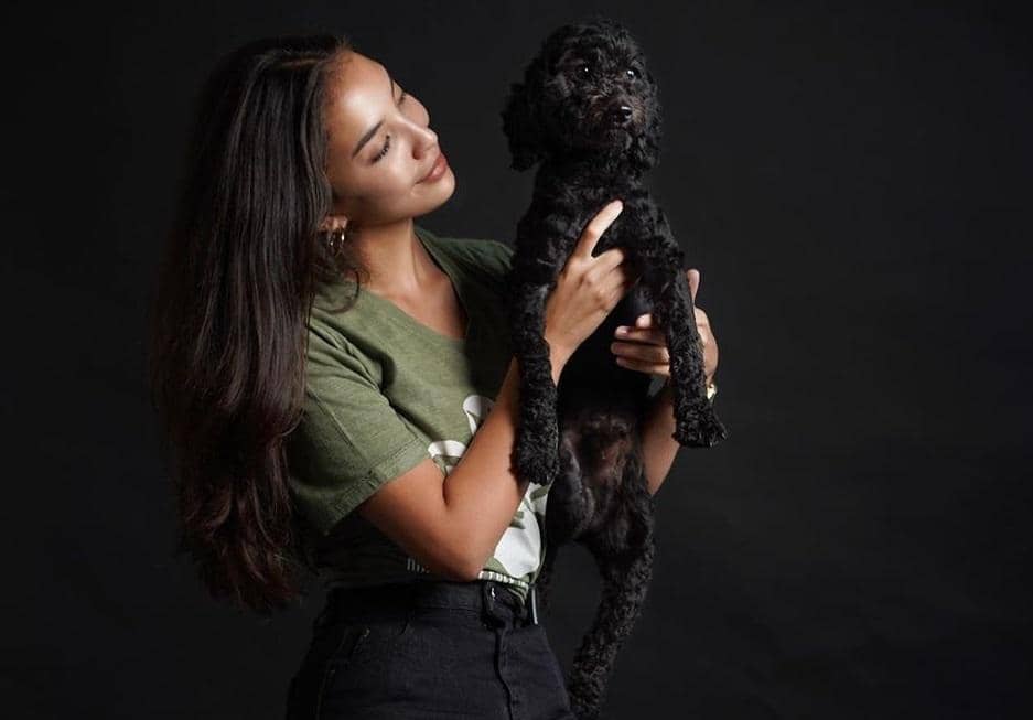 Instagram.com/manodelia