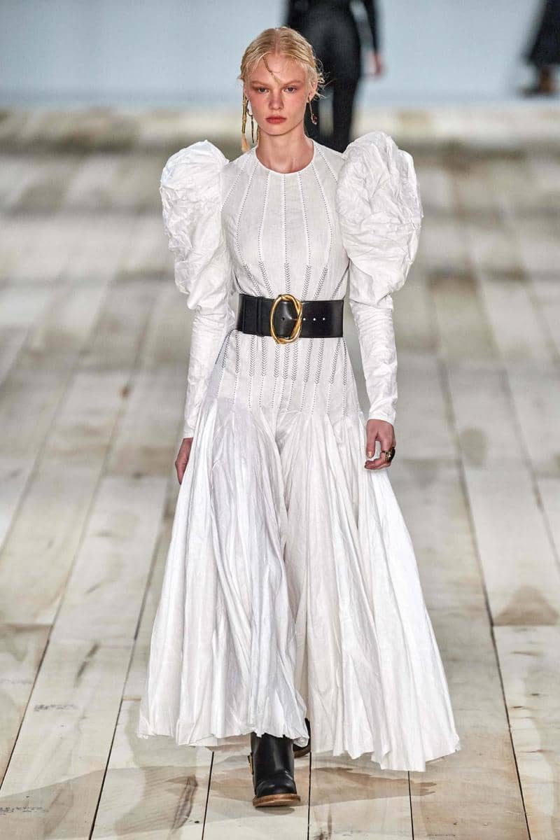 Vogue.com/Alexander McQueen